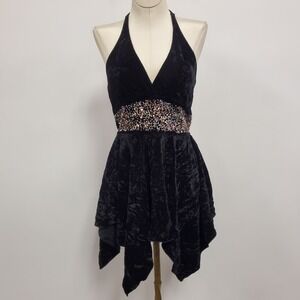 De More Womens Crushed Velvet Asymmetric Beaded Fairy Grunge Witchy Top Size L‎
